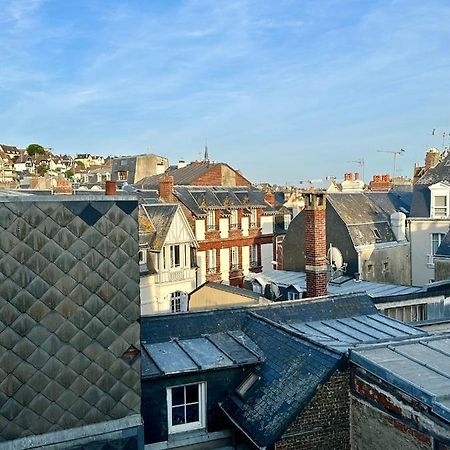 Studio Hissez Haut - Idealement Place, Plage, Restaurants, Commerces 滨海图维列 外观 照片
